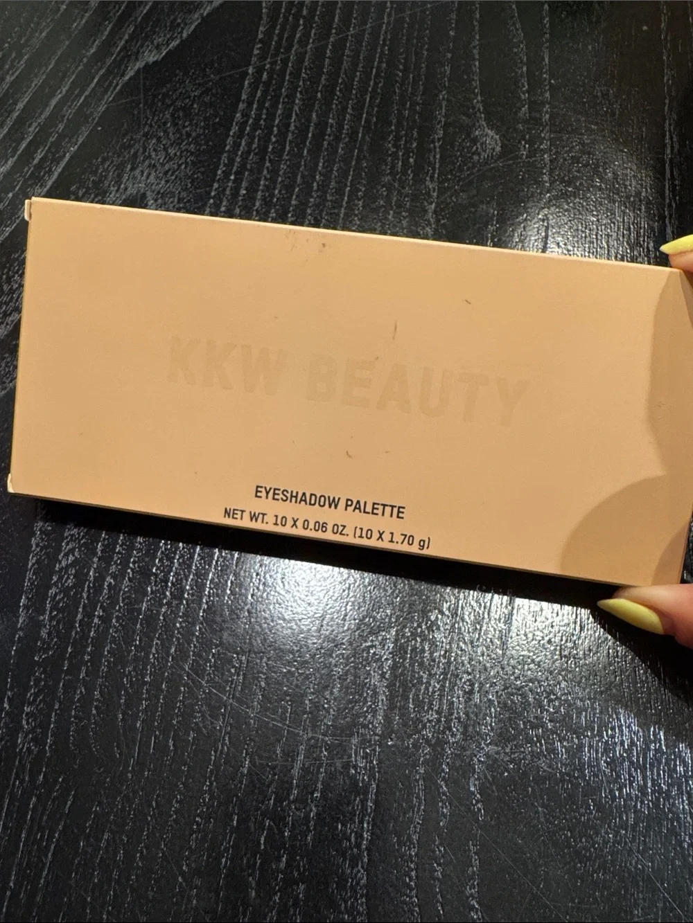 KKW Beauty Eyeshadow Palette - Classic Blossom Neutrals